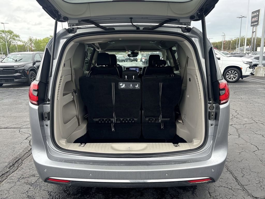 2021 Chrysler Pacifica Touring L AWD