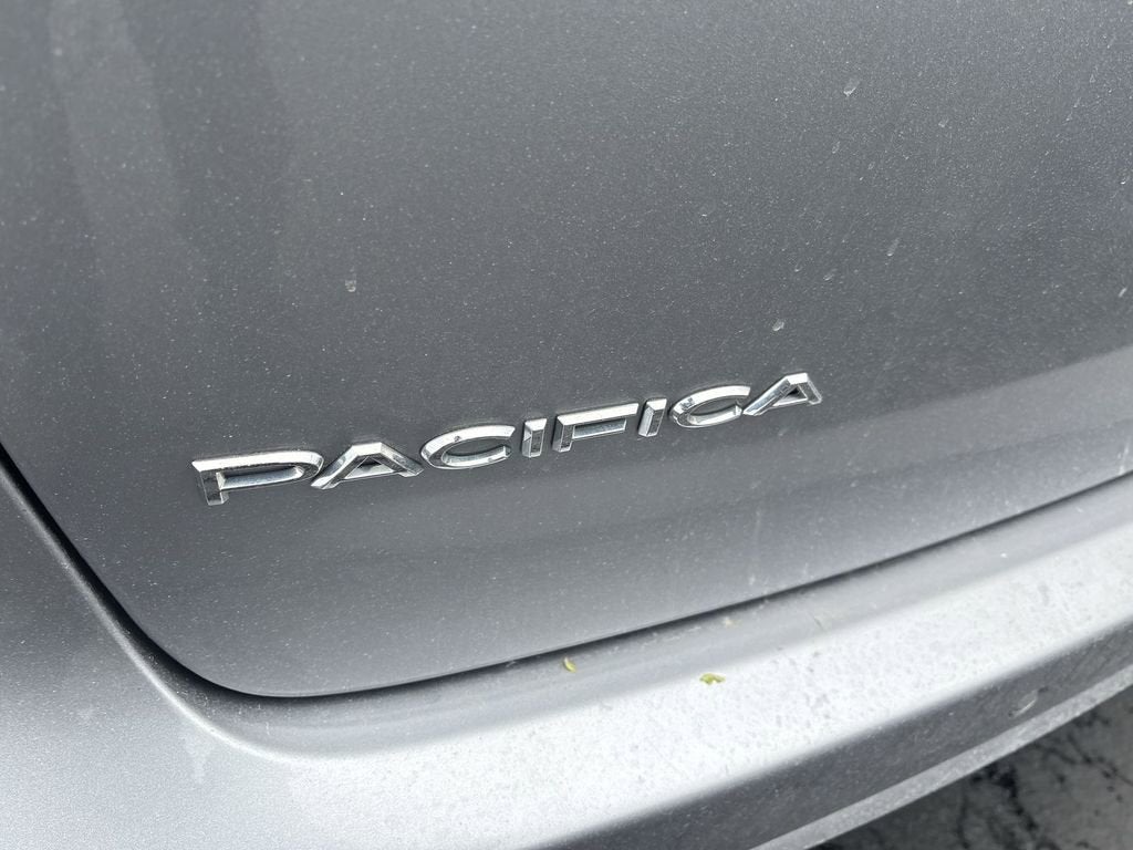 2021 Chrysler Pacifica Touring L AWD