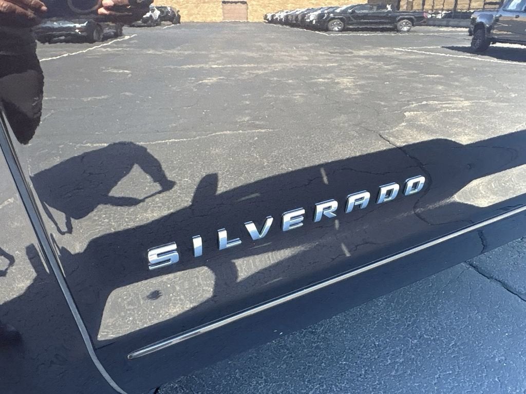 2019 Chevrolet Silverado LD LT