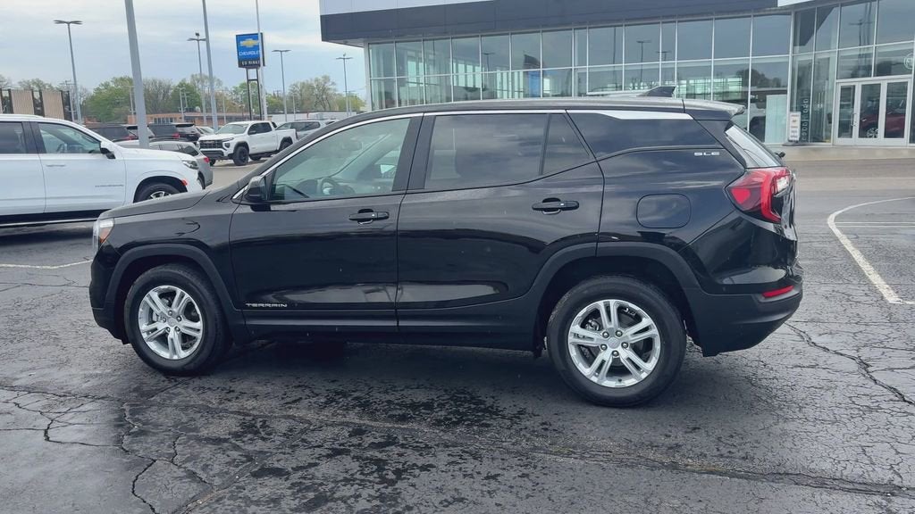 2023 GMC Terrain SLE