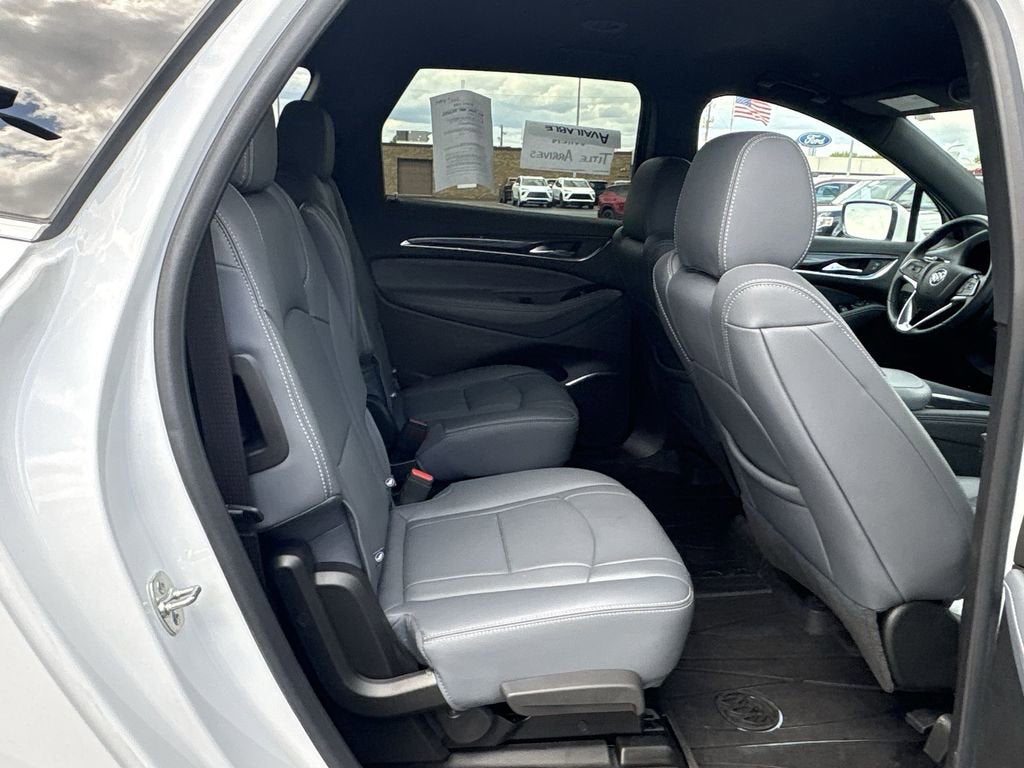 2024 Buick Enclave Essence
