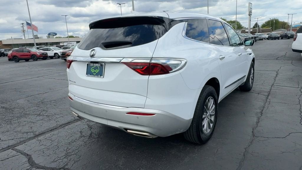 2024 Buick Enclave Essence
