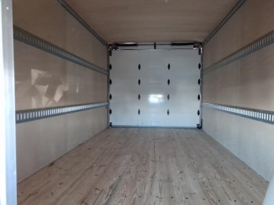 2025 GMC Savana Cutaway 3500 1WT