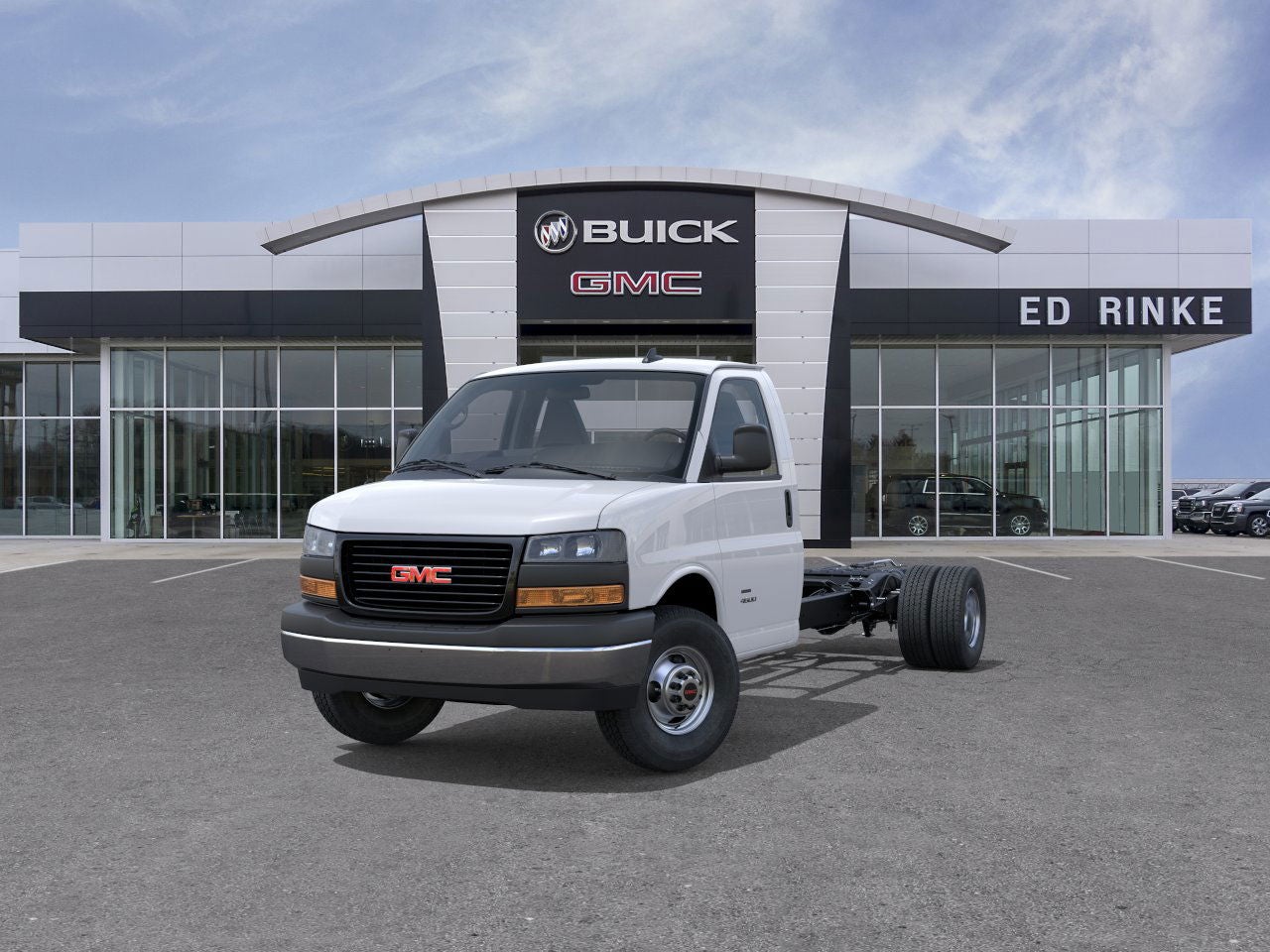 2025 GMC Savana Cutaway 3500 1WT