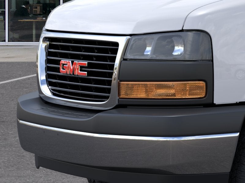 2026 GMC Savana Cutaway 4500 2WT