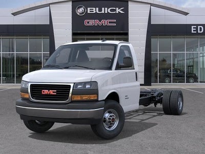 2026 GMC Savana Cutaway 4500 2WT