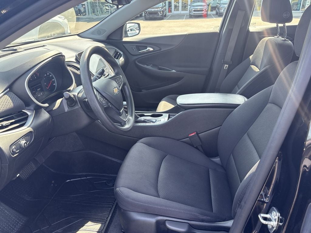 2024 Chevrolet Malibu LS 1LS