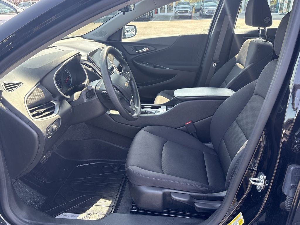 2024 Chevrolet Malibu LS 1LS