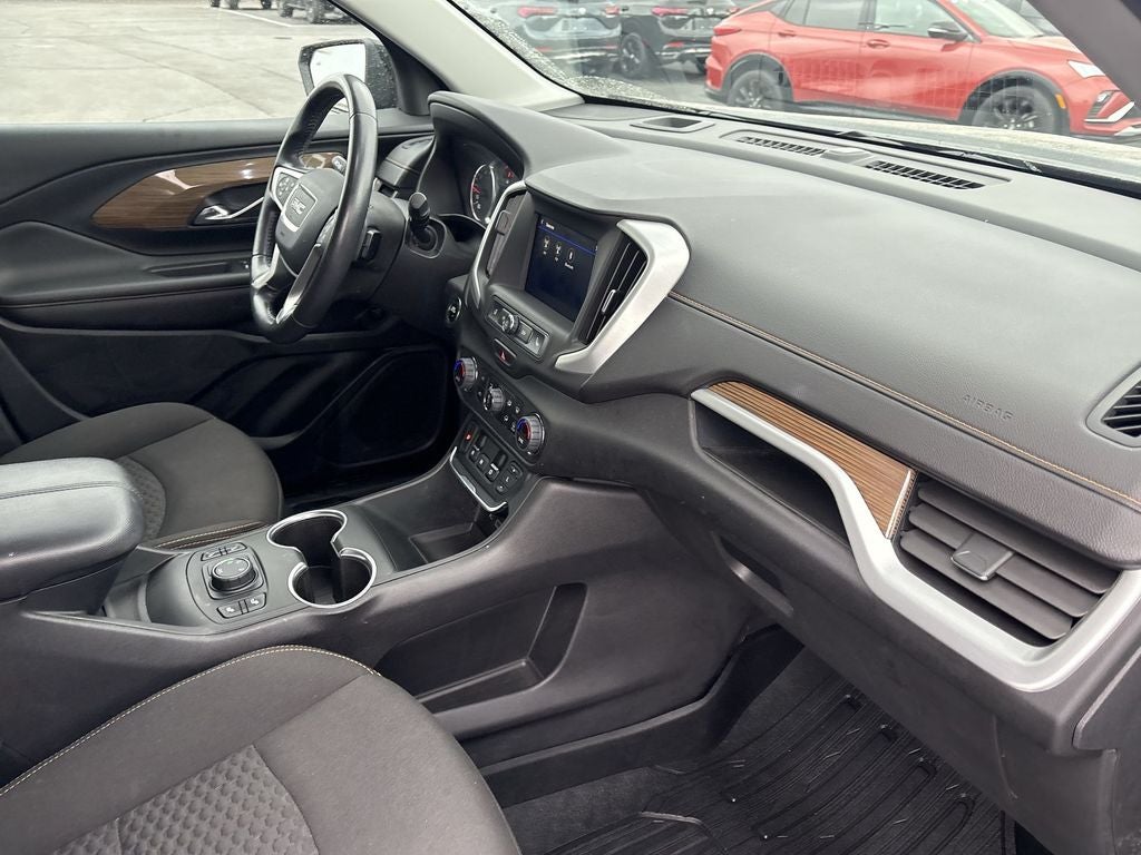 2021 GMC Terrain SLE