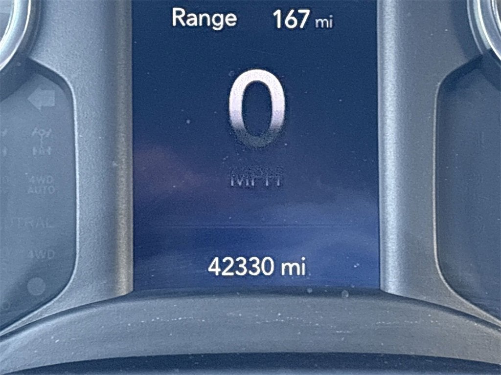 2022 RAM 1500 Big Horn Crew Cab 4x4 5'7" Box