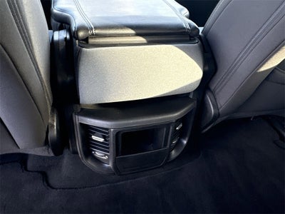 2022 RAM 1500 Big Horn Crew Cab 4x4 5'7" Box