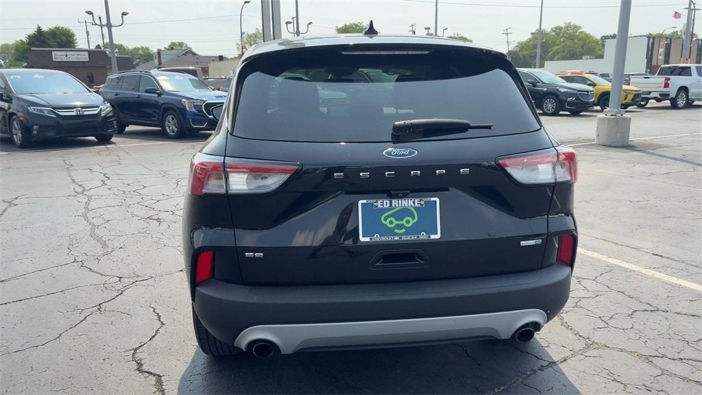 2020 Ford Escape SE