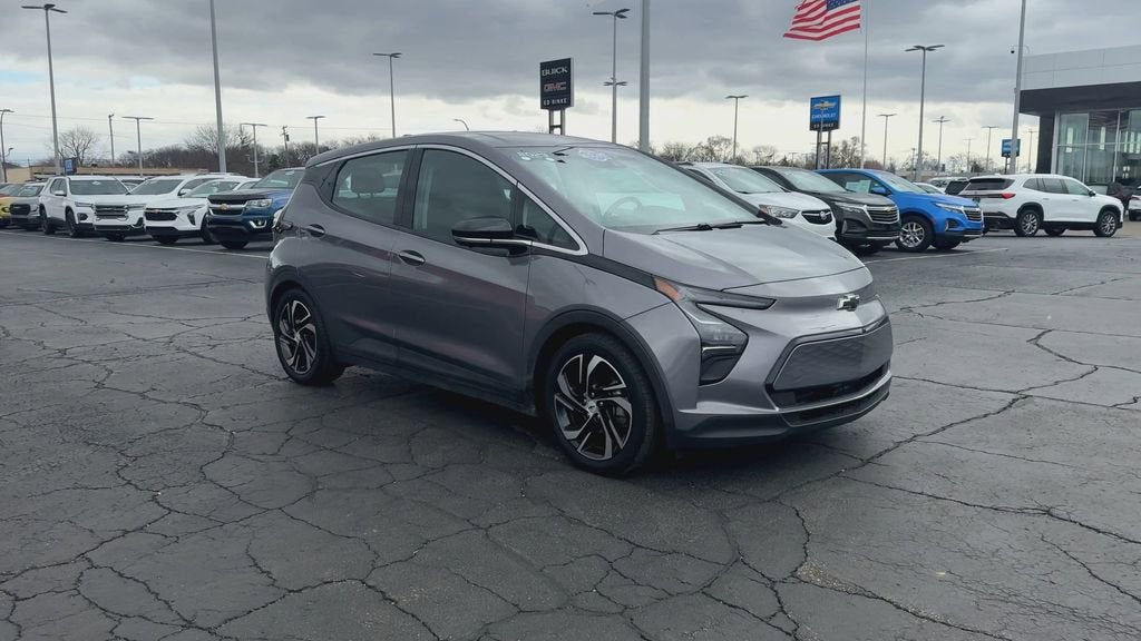 Used 2023 Chevrolet Bolt EV 2LT with VIN 1G1FX6S04P4150503 for sale in Center Line, MI