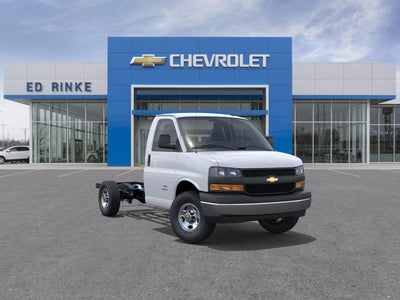 2025 Chevrolet Express Cutaway 3500 1WT