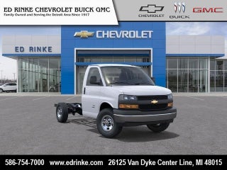 2025 Chevrolet Express Cutaway 3500 1WT