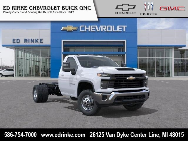 2025 Chevrolet Silverado 3500 HD Chassis Cab Work Truck