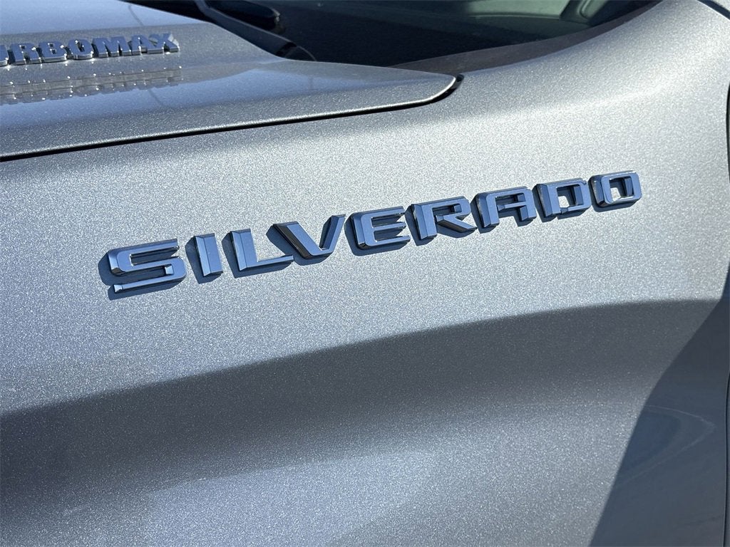 2025 Chevrolet Silverado 1500 LT (2FL)