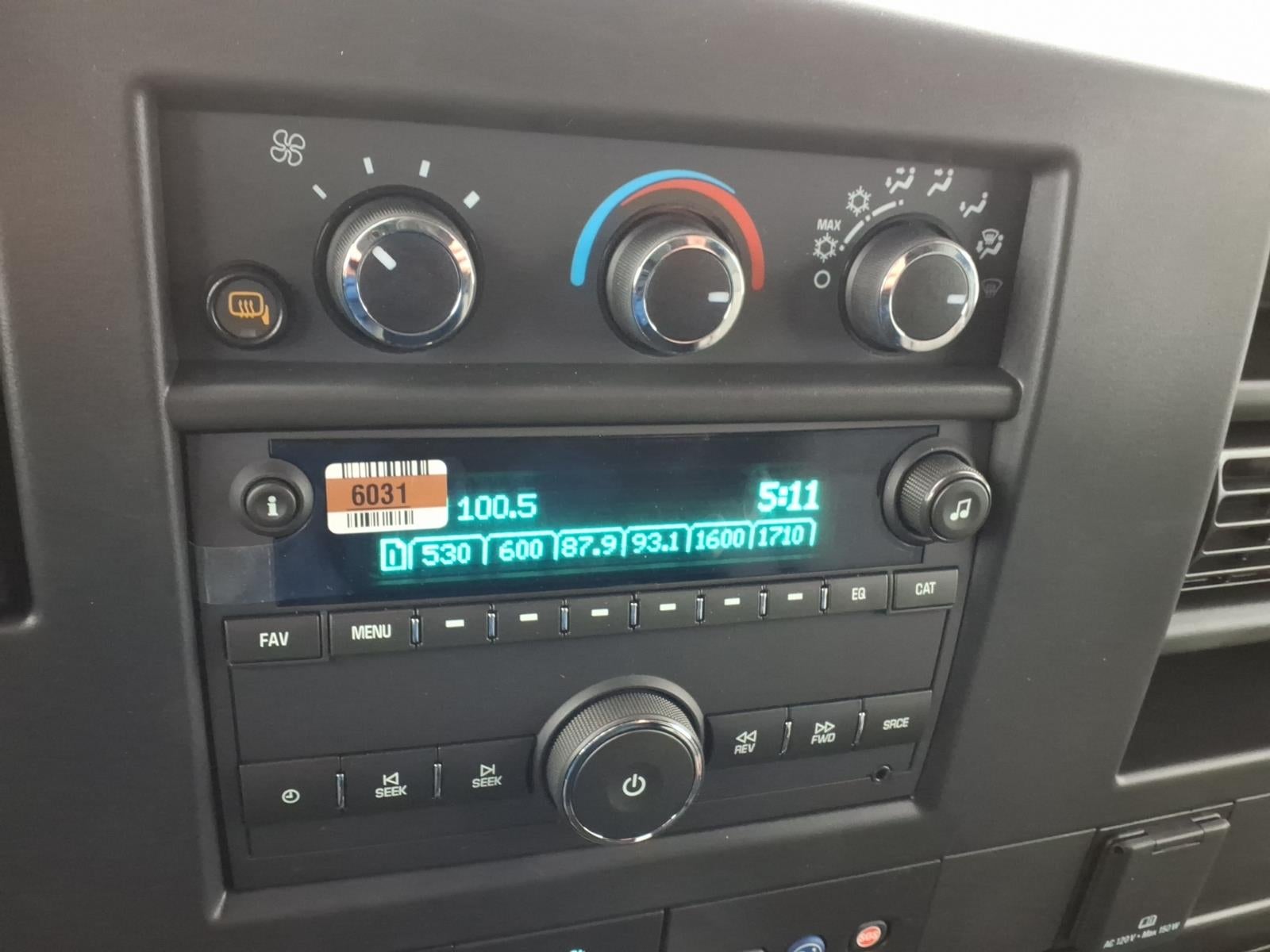 2025 Chevrolet Express Cargo 2500 WT