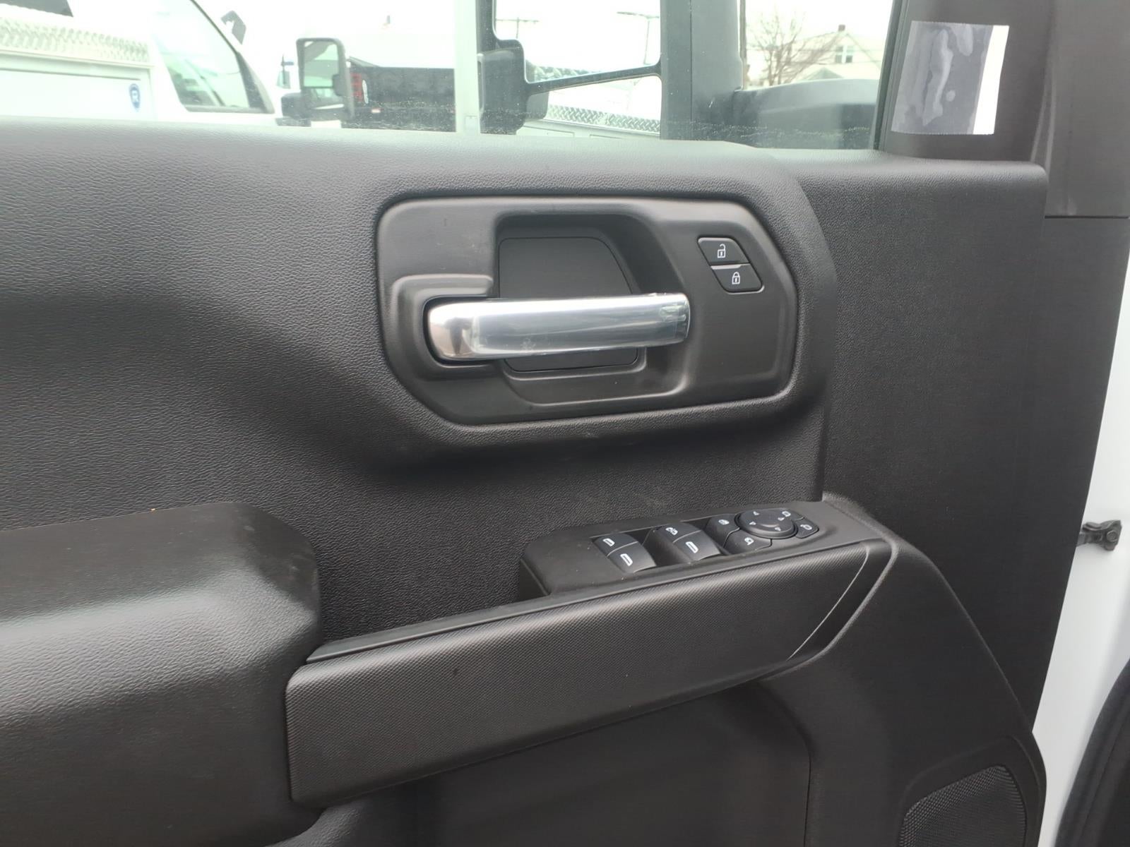 2025 GMC Sierra 3500 HD Pro