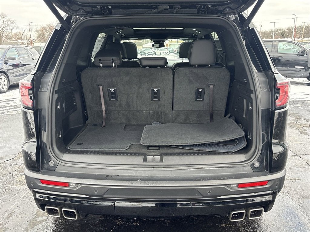 2024 GMC Acadia Elevation