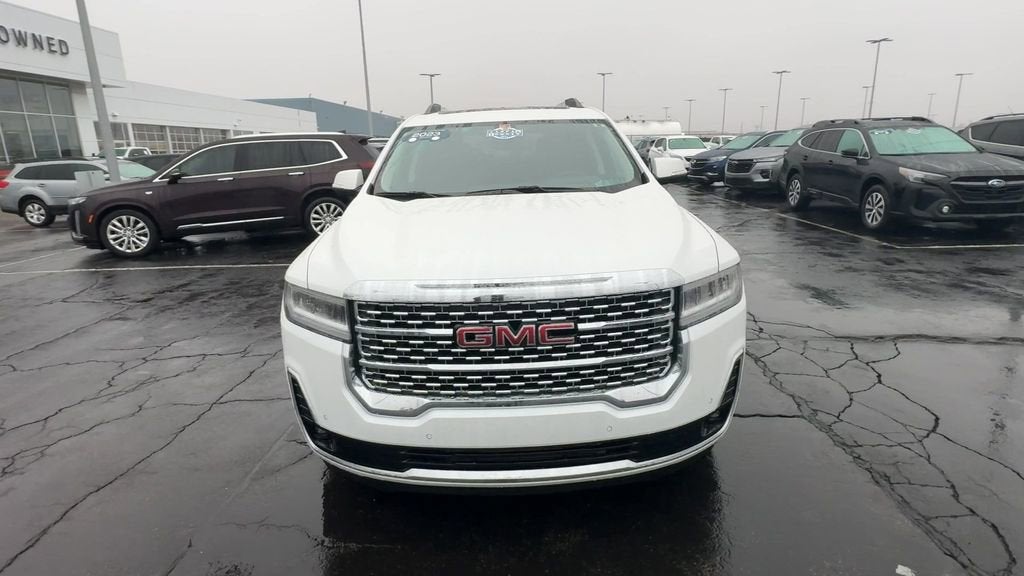 2023 GMC Acadia Denali