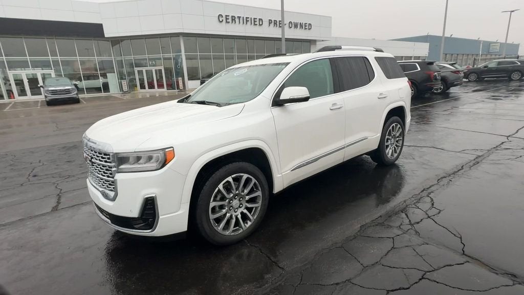2023 GMC Acadia Denali