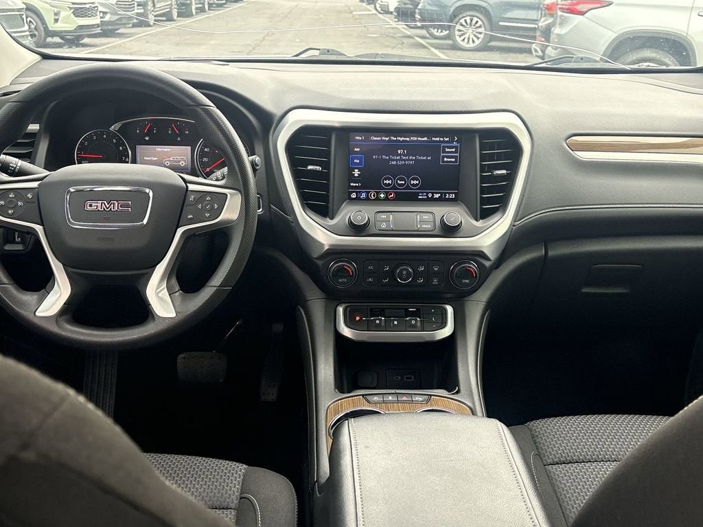 2021 GMC Acadia SLE