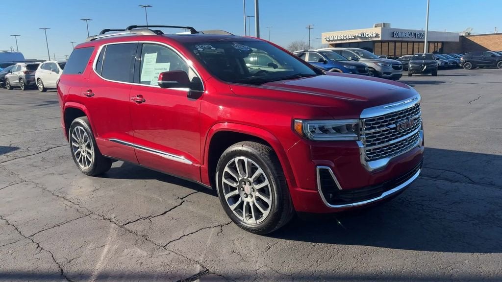 2023 GMC Acadia Denali