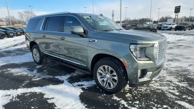 2023 GMC Yukon XL Denali