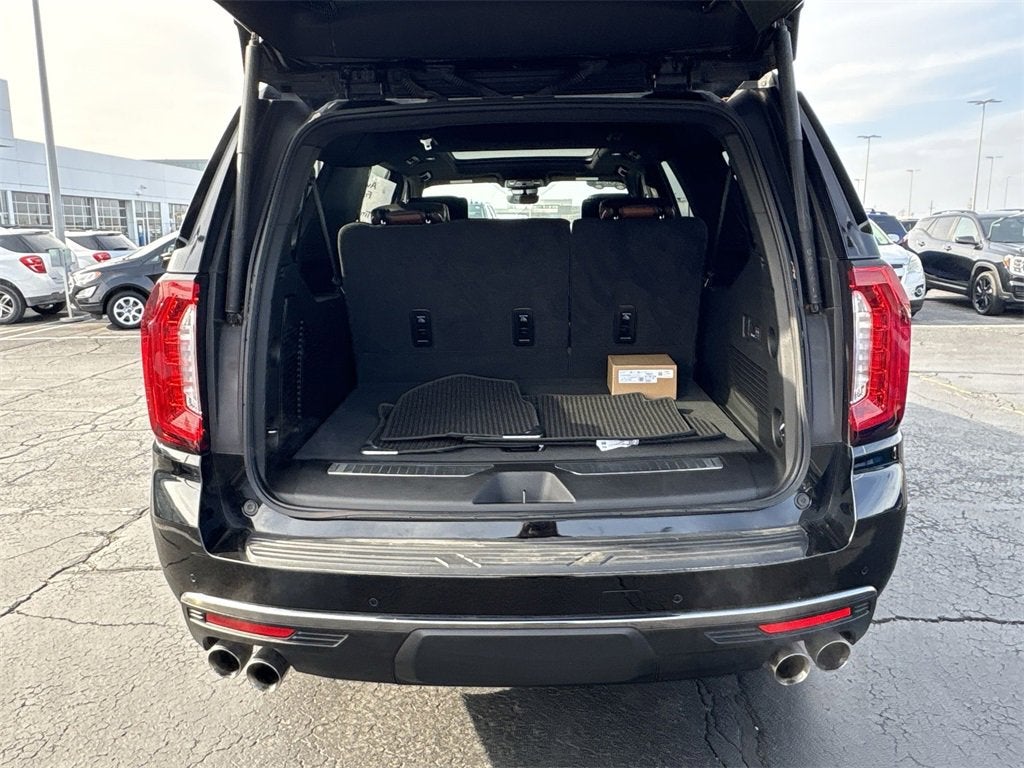 2024 GMC Yukon XL Denali Ultimate