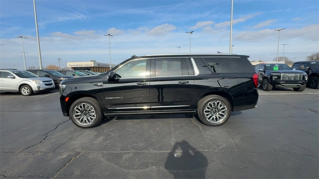 2024 GMC Yukon XL Denali Ultimate