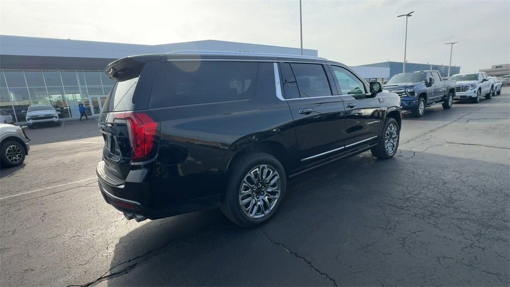 2024 GMC Yukon XL Denali Ultimate