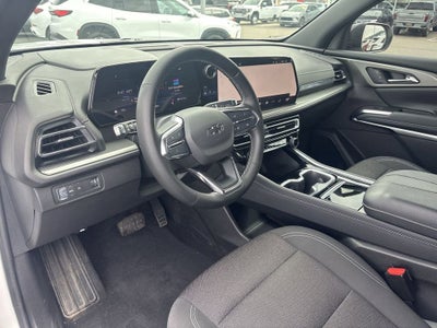 2024 Chevrolet Traverse LS