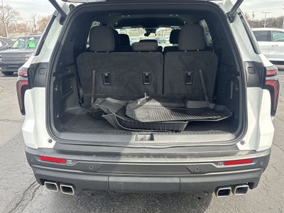 2024 Chevrolet Traverse LS