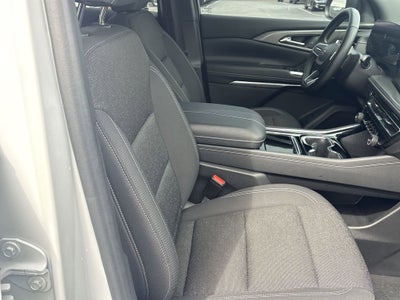 2024 Chevrolet Traverse LS