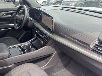 2024 Chevrolet Traverse LS