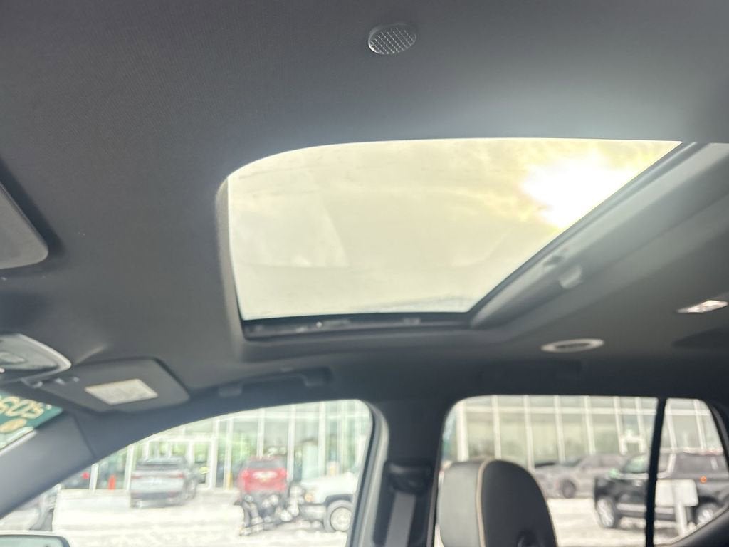 2022 Chevrolet Traverse Premier