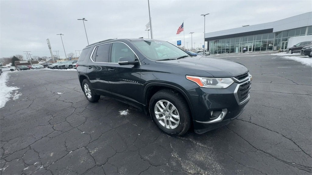 2021 Chevrolet Traverse LT Leather