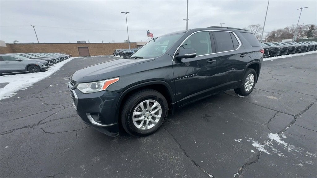 2021 Chevrolet Traverse LT Leather