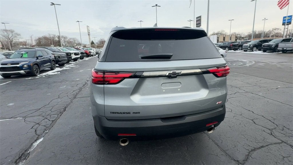 2023 Chevrolet Traverse RS
