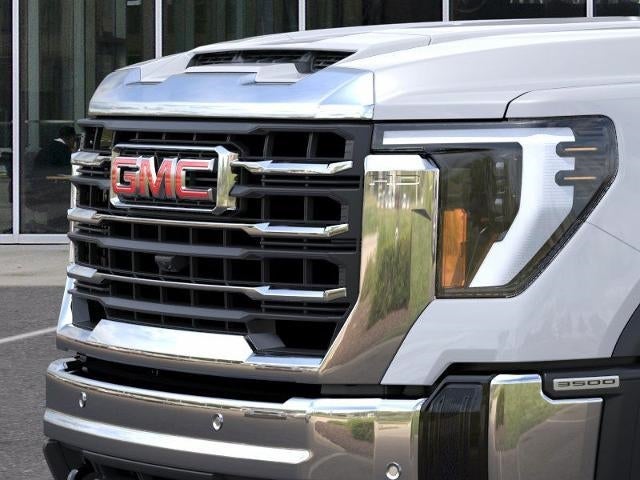 2025 GMC Sierra 3500 HD SLE