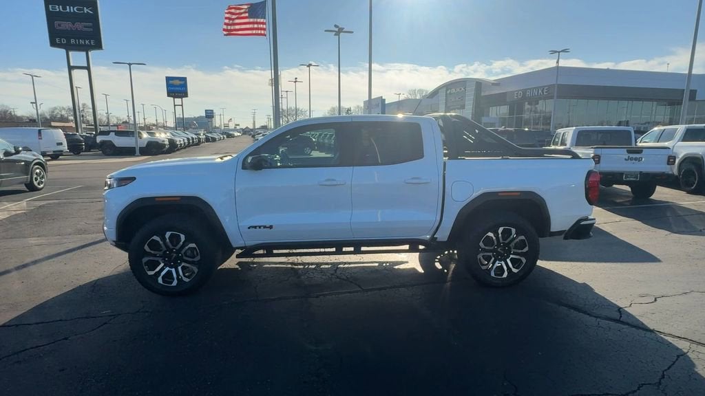 2025 GMC Canyon AT4