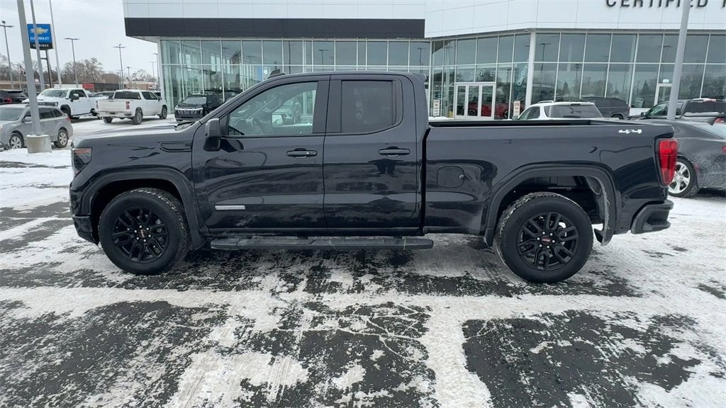 2022 GMC Sierra 1500 Elevation