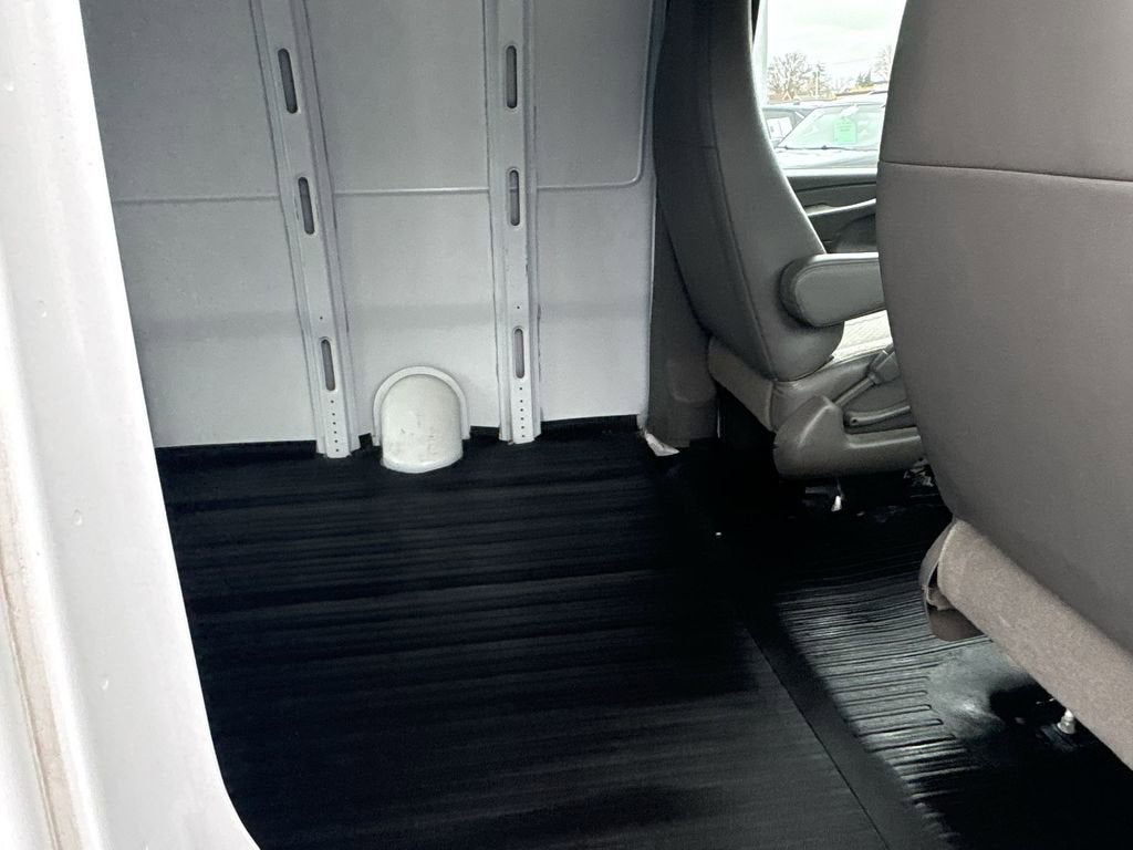 2013 GMC Savana Cargo 1500 Work Van