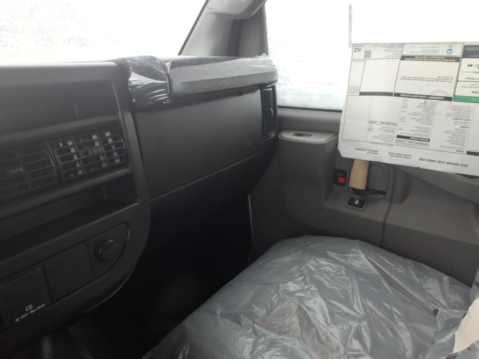 2025 GMC Savana Cargo 2500 Work Van