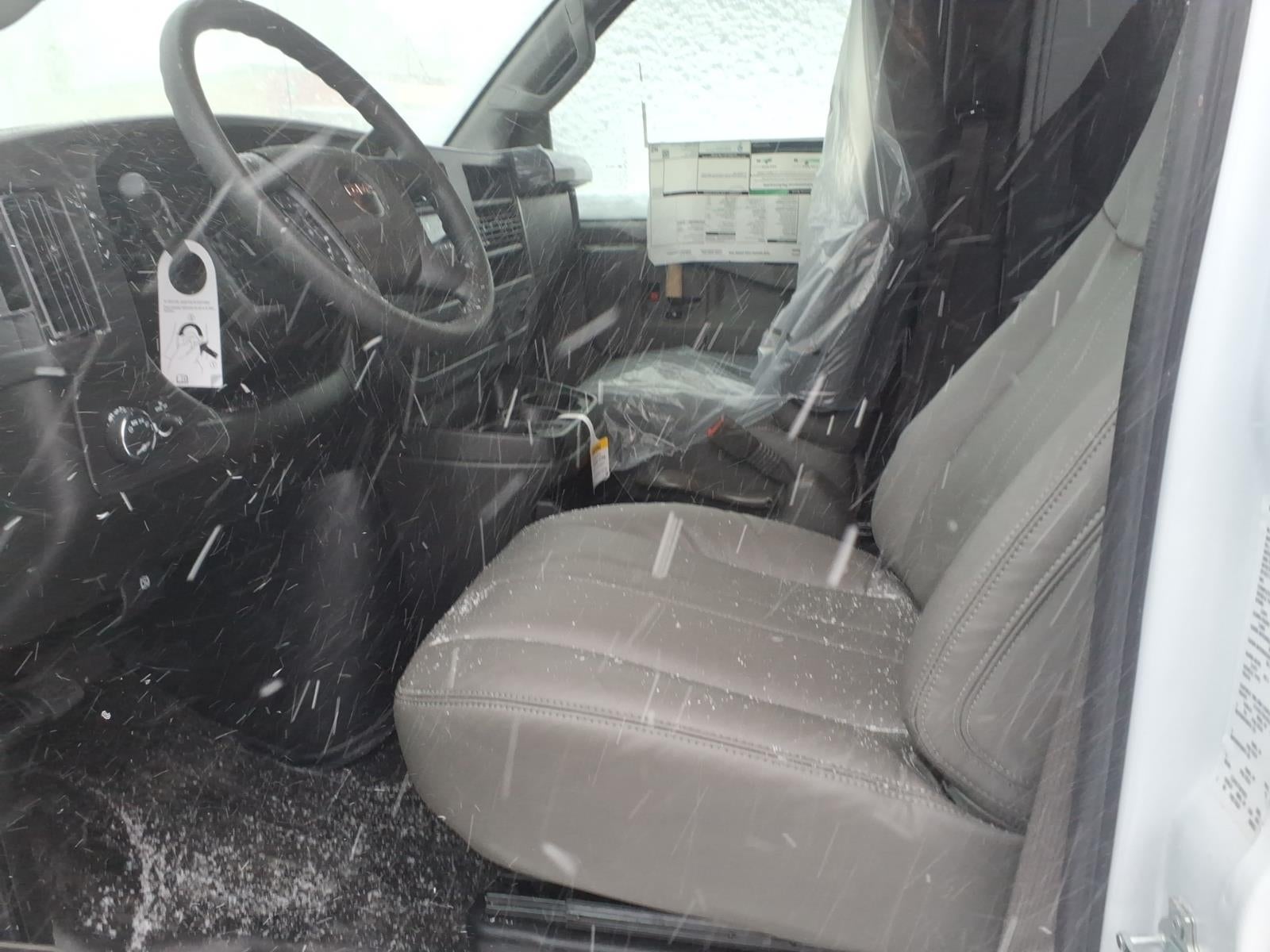 2025 GMC Savana Cargo 2500 Work Van