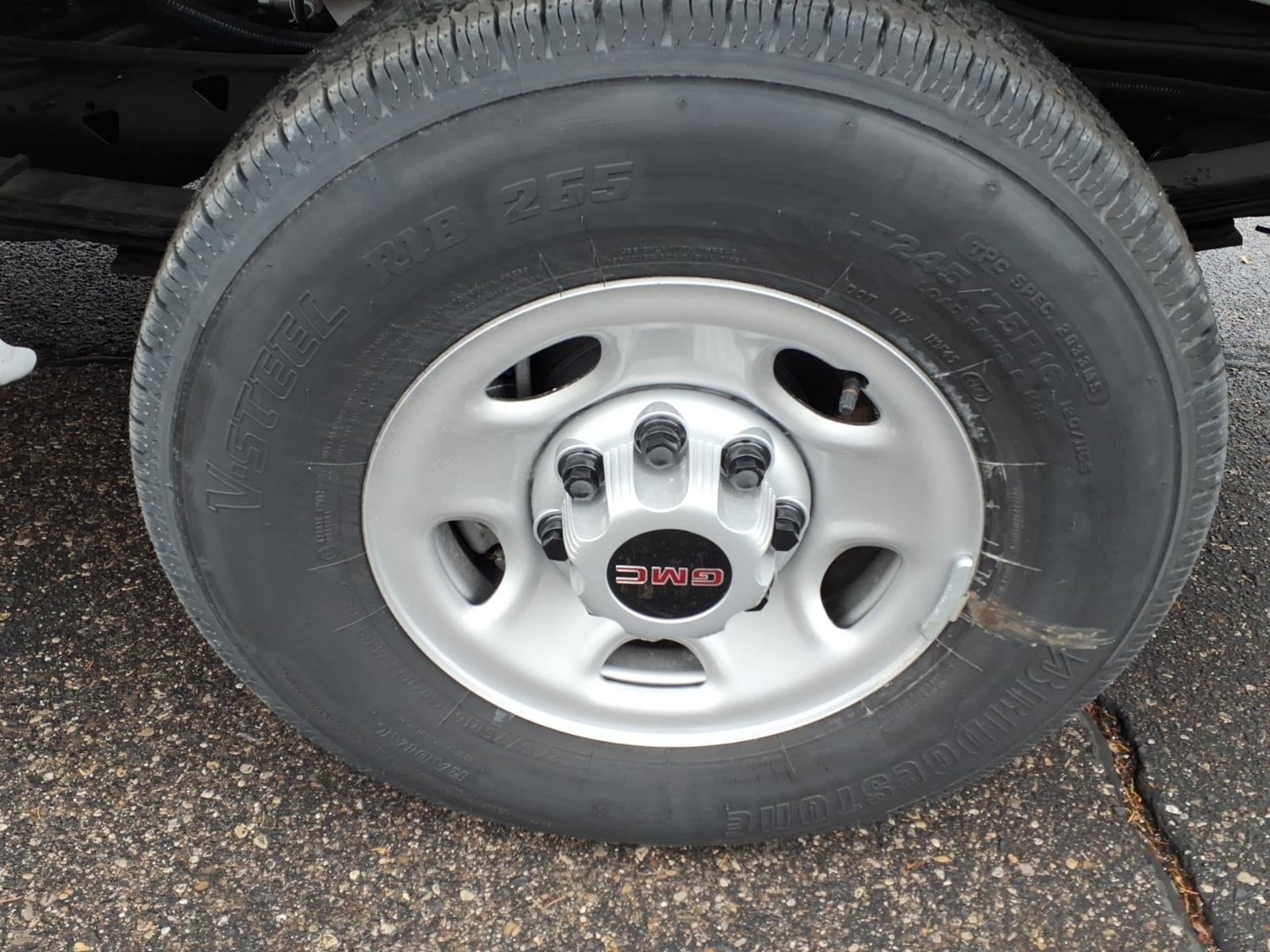 2025 GMC Savana Cargo 2500 Work Van