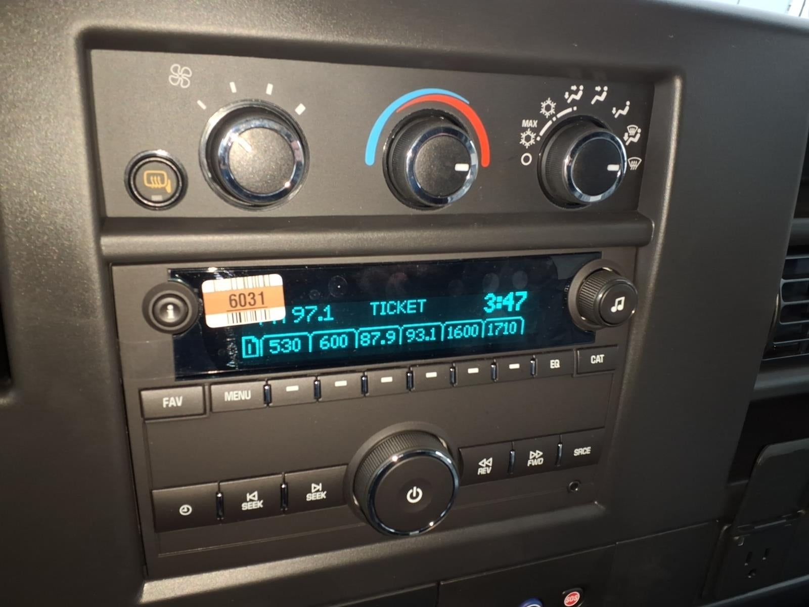 2025 GMC Savana Cargo 2500 Work Van