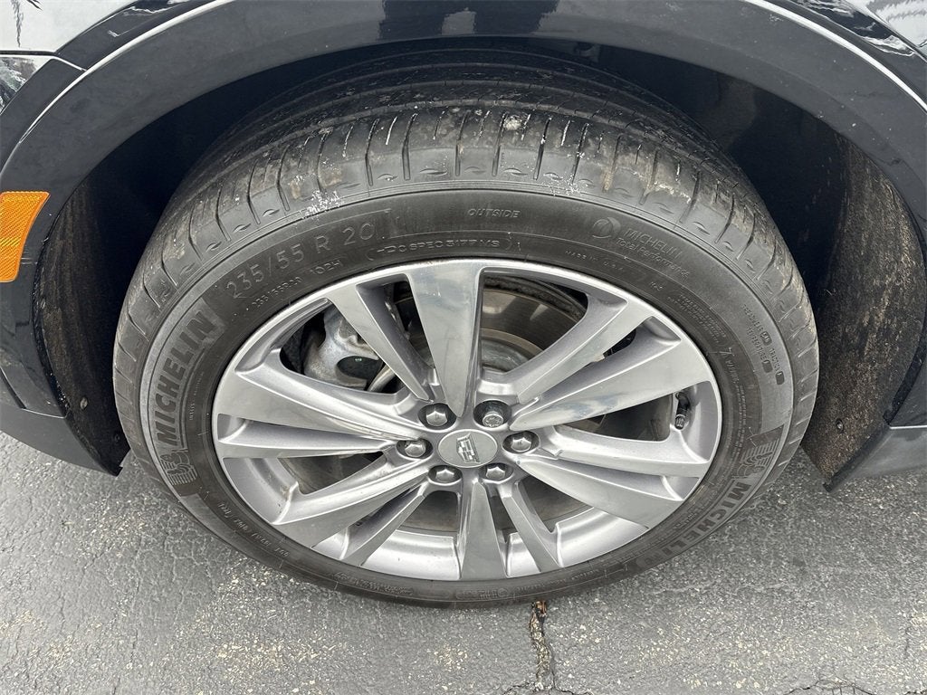 2023 Cadillac XT5 Premium Luxury