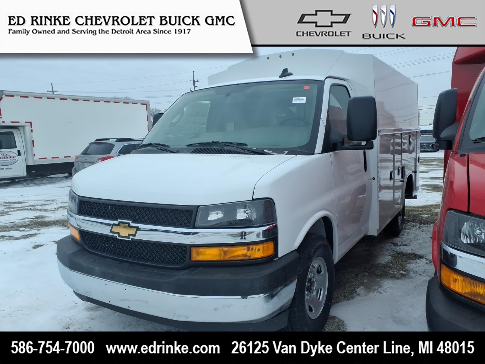 2026 Chevrolet Express Cutaway 3500 1WT